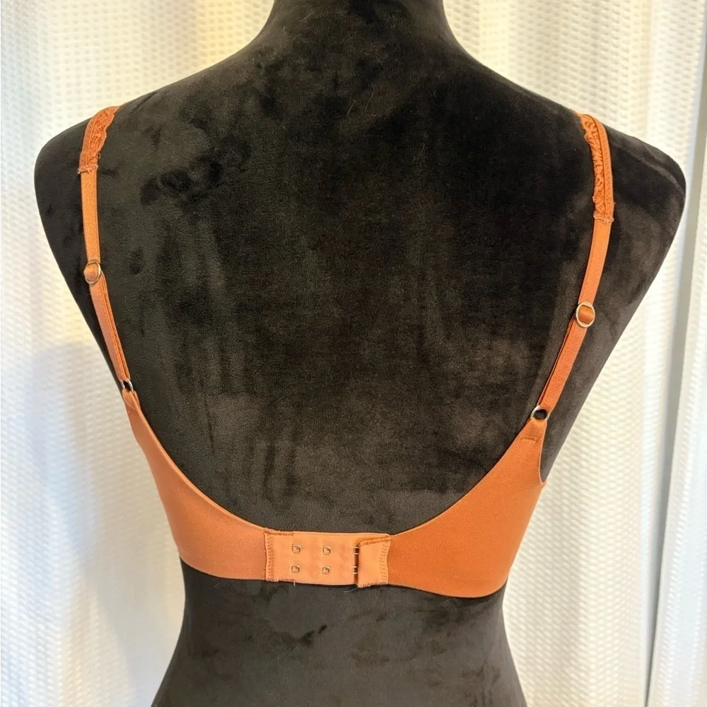 Aerie Real Sunnie Demi lace trim bra size 34A NWOT